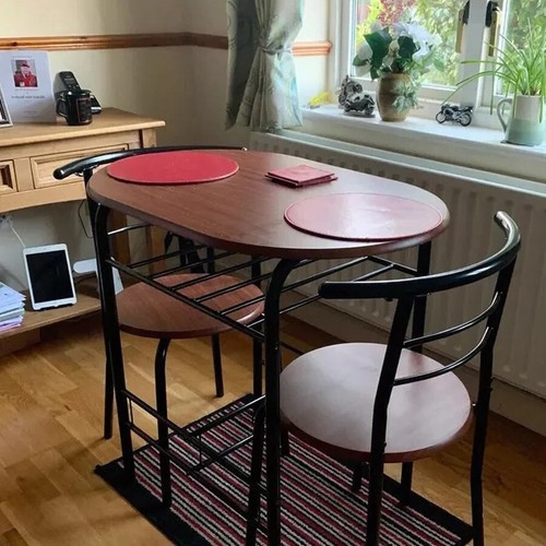 Small table and - 2, chairs