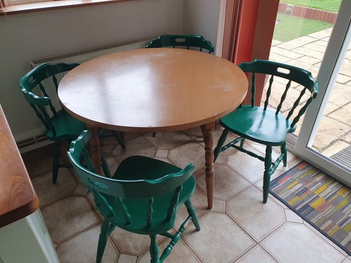 Round wooden kitchen - kitchen, table